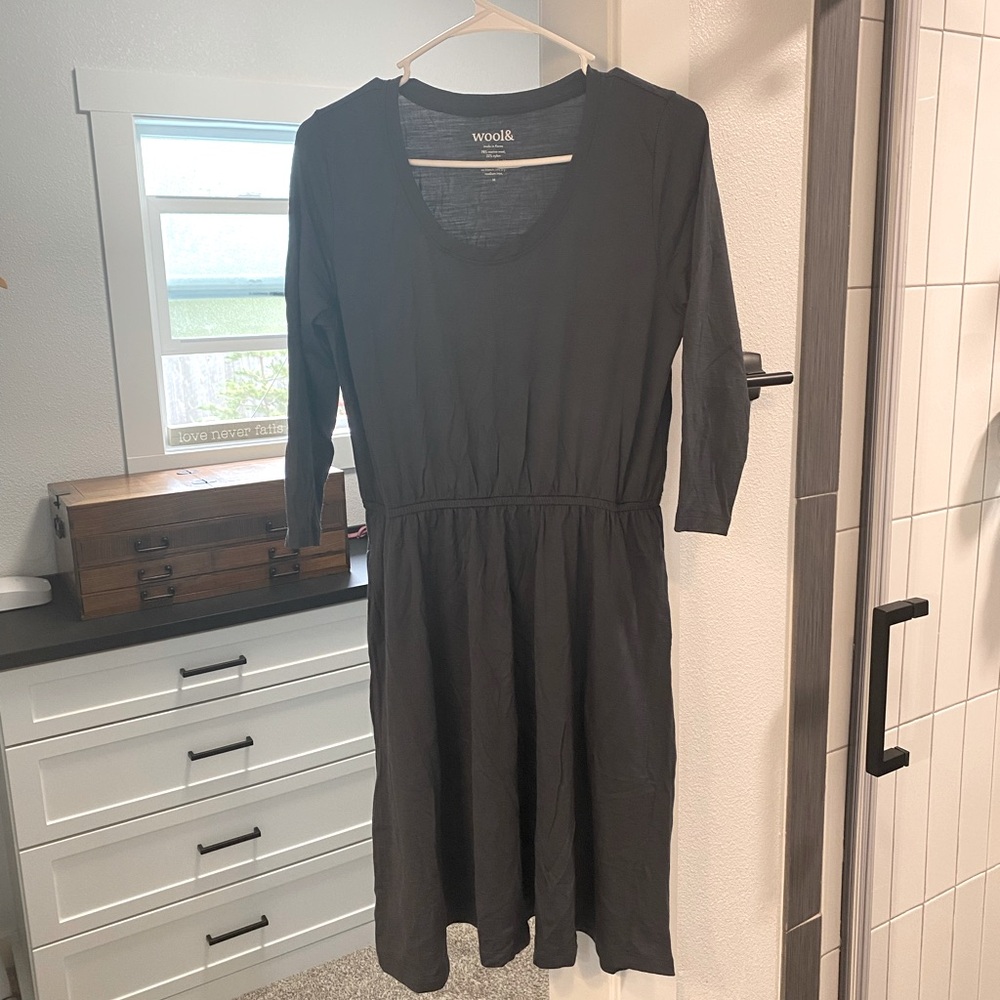 Washed navy Fiona dress wool&